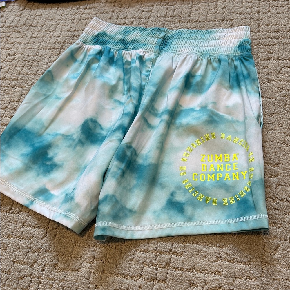 Zumba Cloud Shorts - Ocean Z1B000019 - Picture 4 of 5